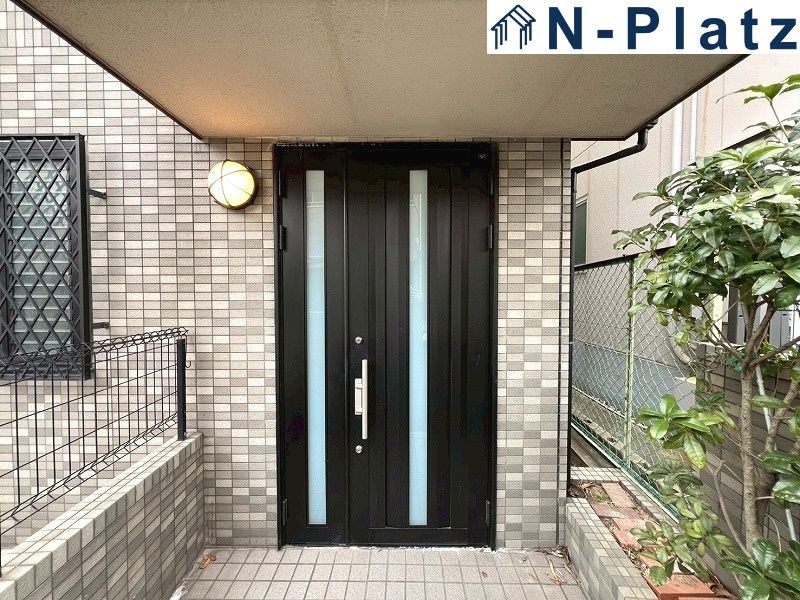 Spacious 4LDK Two-Family House for Sale in Higashiyodogawa, Osaka - Thumbnail 4