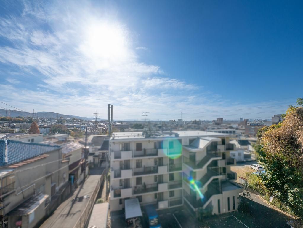 5SLDK House for Sale in Kawakatsu-cho, Neyagawa, Osaka - Thumbnail 3
