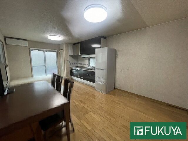 3SLDK Detached House for Sale in Itami, Hyogo - Thumbnail 4