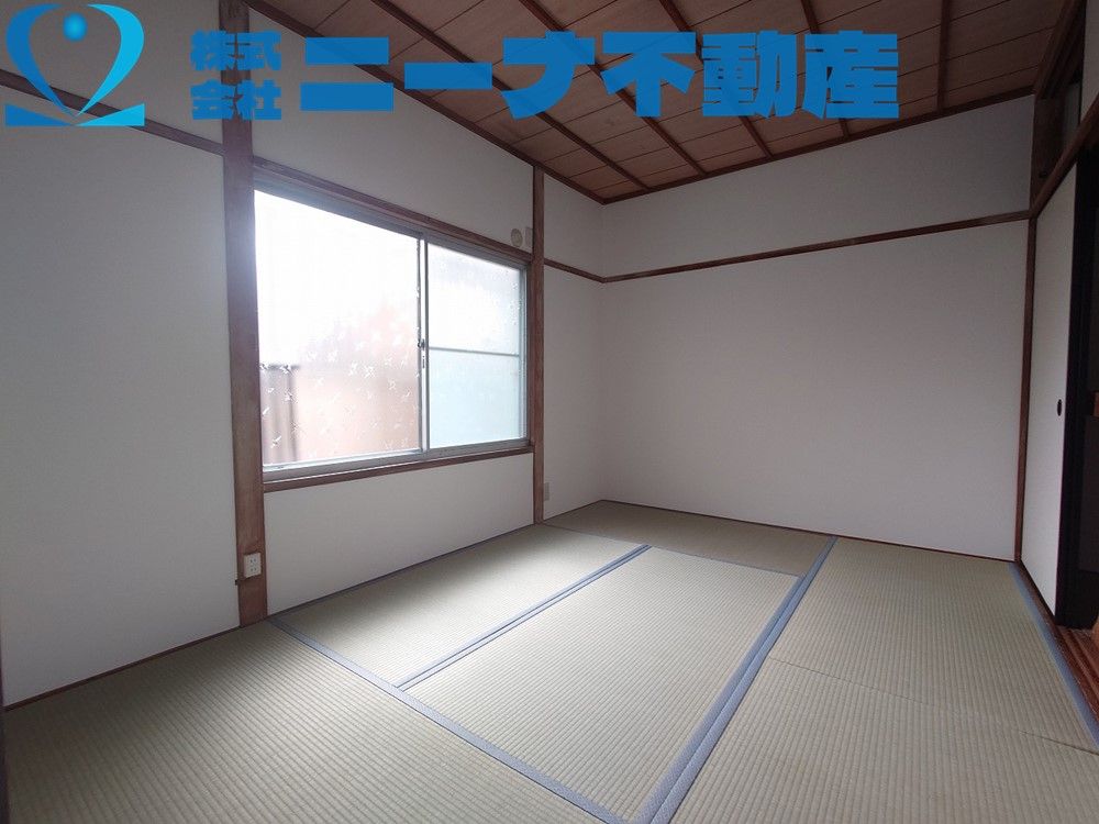 Renovated 3DK Terraced House Near Kongo Station, Osaka Sayama - Thumbnail 3
