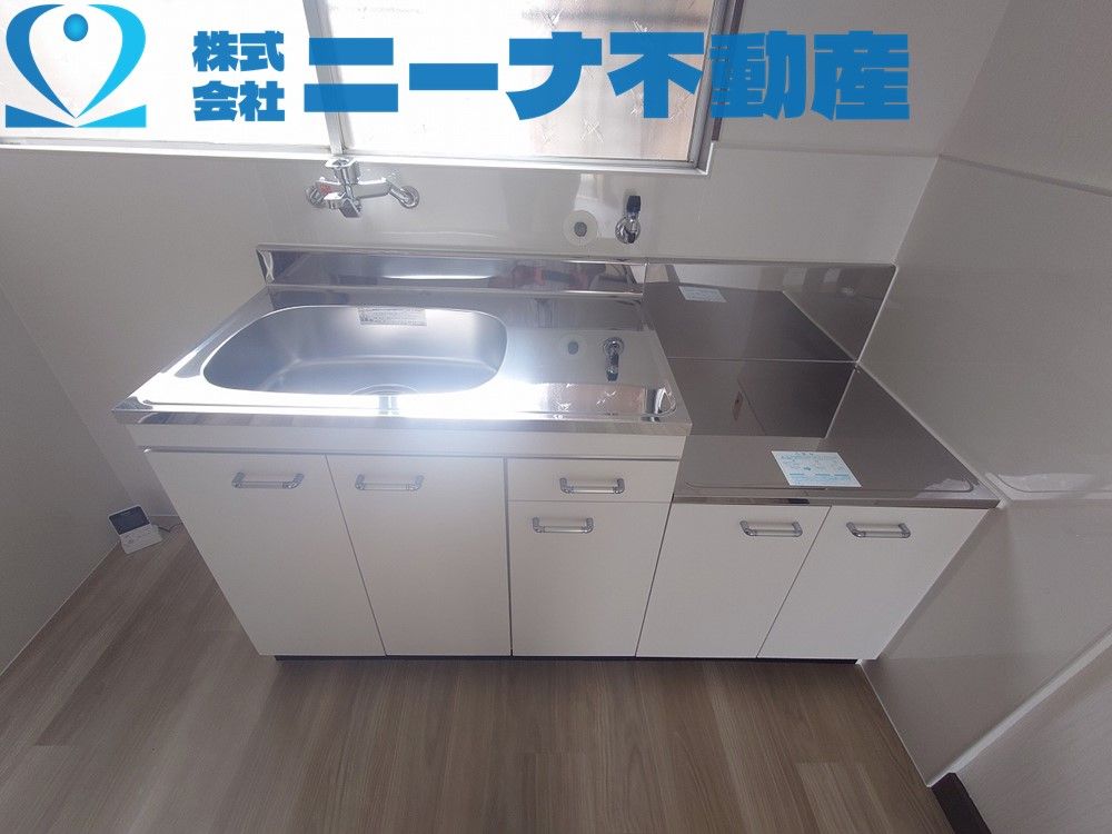 Renovated 3DK Terraced House Near Kongo Station, Osaka Sayama - Thumbnail 4