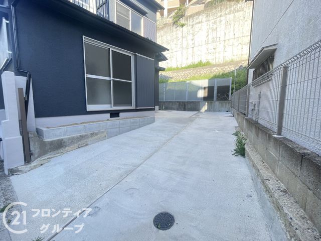 Renovated 3LDK House in Kobe Tarumi - Near Maiko Station - Thumbnail 2