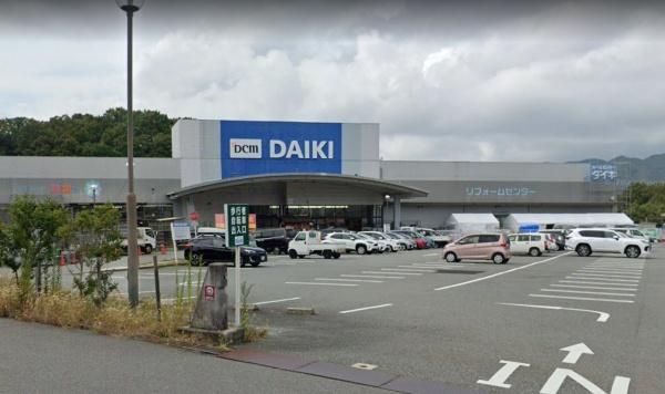 5SLDK Family House in Kobe Kita-ku with 3 Car Parks - Thumbnail 4