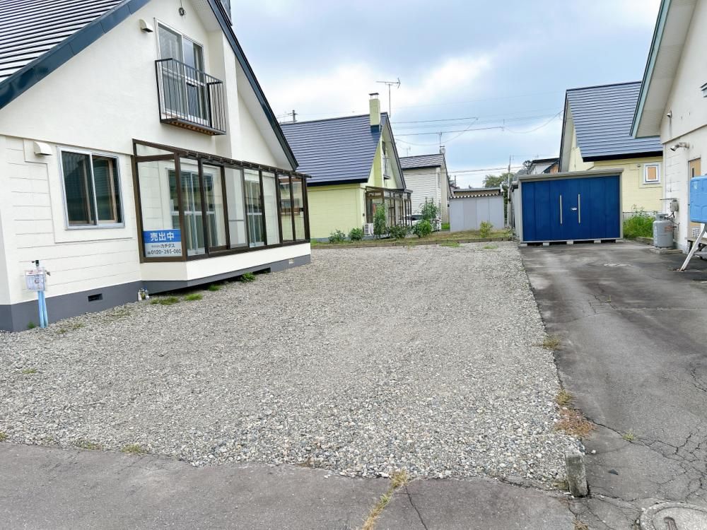 Renovated 4LDK House for Sale in Makubetsu, Hokkaido - Thumbnail 3