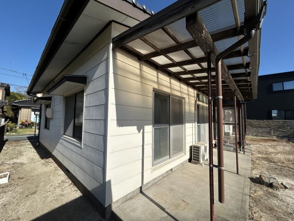 Renovated 3SLDK House with Garden in Hofu, Yamaguchi - Thumbnail 2