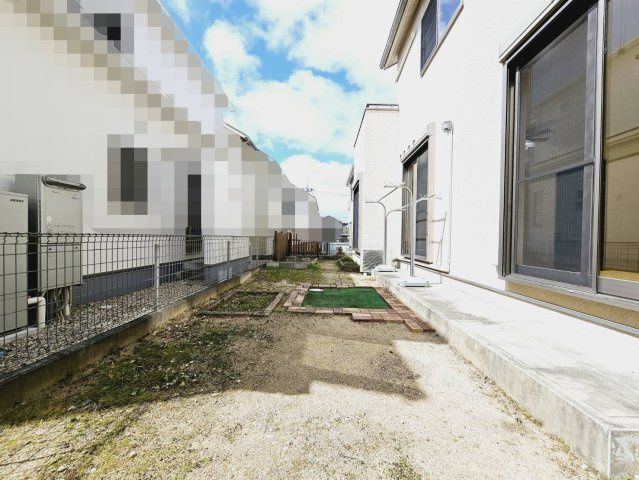 4SLDK Detached House with Garden in Kobe's Kita Ward - Thumbnail 2