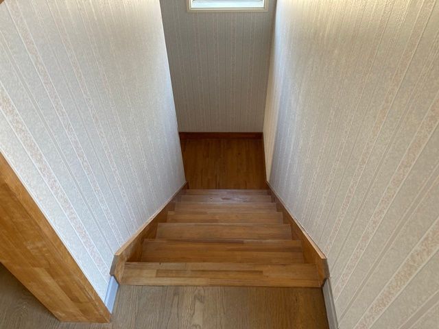 3LK Detached House for Sale in Gobo City, Wakayama - 108 sqm - Thumbnail 2