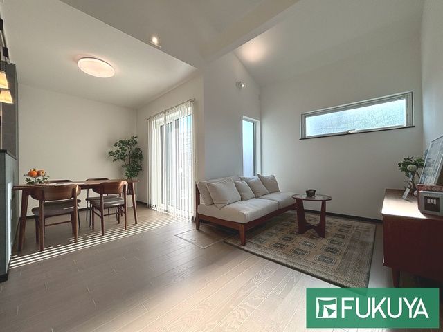 Modern 3LDK House in Nara's Takabatake-cho | Near Nara Park - Thumbnail 3