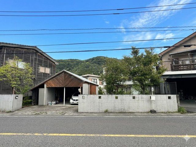 5SLDK RC Detached House with Large Land in Kirishima, Kagoshima - Thumbnail 4