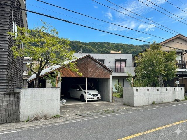 5SLDK RC Detached House with Large Land in Kirishima, Kagoshima - Thumbnail 2