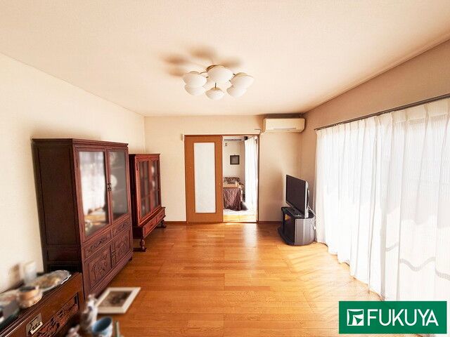 5LDK House for Sale in Kizugawa-dai, Kizugawa City, Kyoto - Thumbnail 4