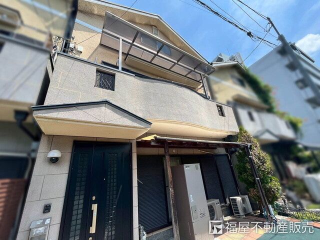 3LDK Wooden House for Sale in Fushimi-ku, Kyoto - Thumbnail 2
