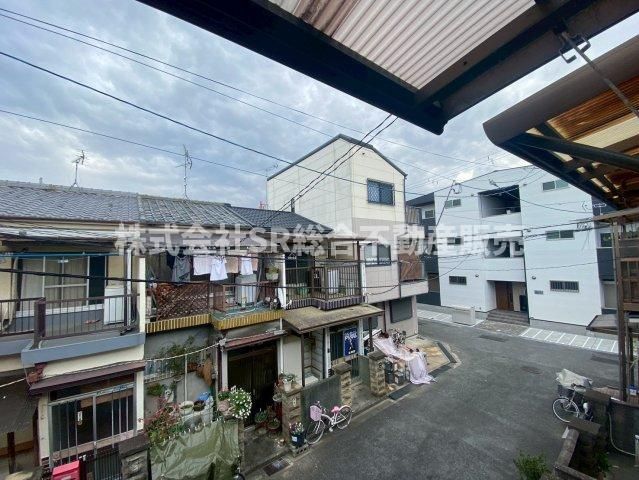 Renovated 2LDK House for Sale in Higashiosaka, Osaka - Thumbnail 4