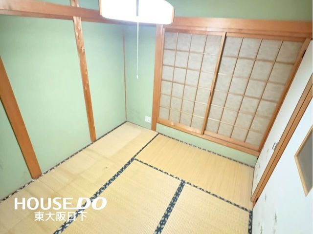 Compact 4DK Detached House for Sale in Matsubara, Osaka - Thumbnail 4