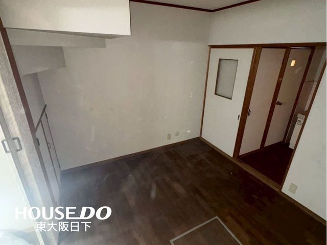 Compact 4DK Detached House for Sale in Matsubara, Osaka - Thumbnail 3