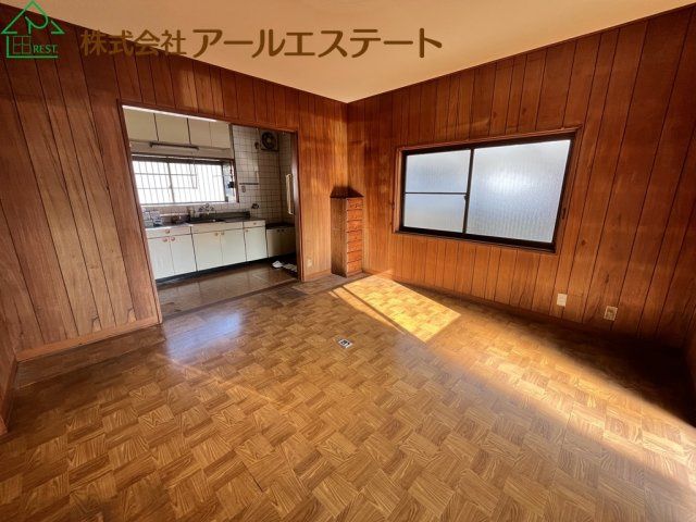 6LDK House Near Aboshi Station in Himeji, 145 sqm - Thumbnail 2