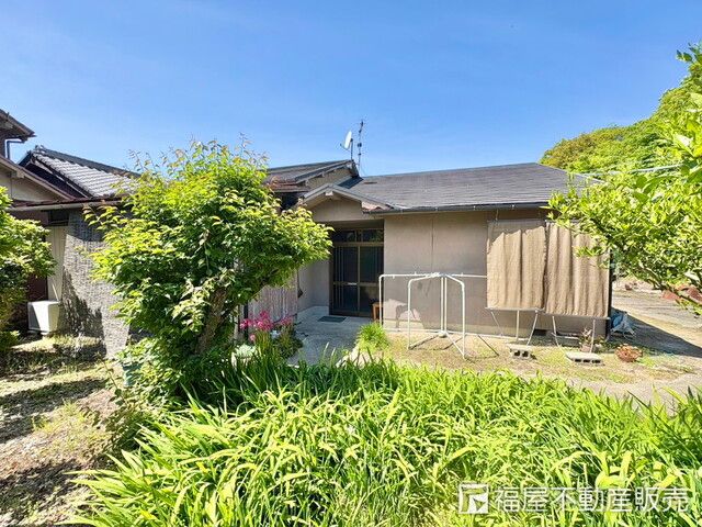 6DK Single-Story Home with Large Garden in Himeji, Hyogo - Thumbnail 4