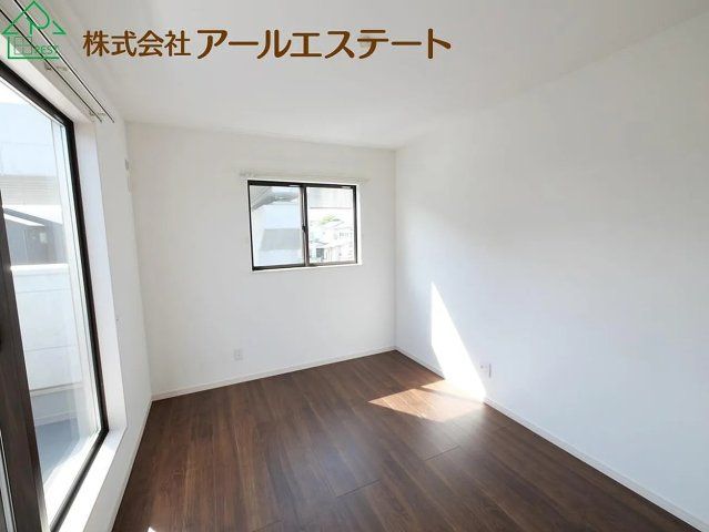 3LDK House for Sale in Kakogawa, Hyogo - 88sqm - Thumbnail 4