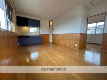 2LDK Rental House in Mimata-cho, Miyazaki - 69.56 sqm - Thumbnail 4