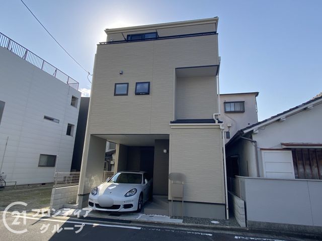 Modern 3LDK House for Sale in Sakai, Osaka - Walk to Suwanomori Station - Thumbnail 3