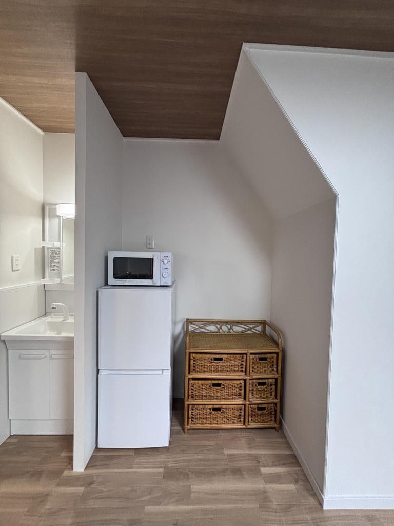 Renovated 3DK+S House Near Shirokitakoen Station, Osaka - Thumbnail 2