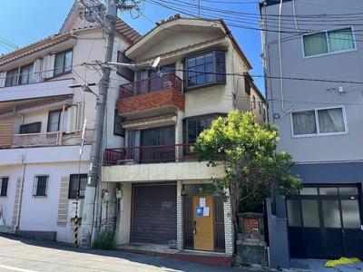 Pre-owned 3LDK House for Sale in Higashinari-ku, Osaka — House, Higashinari, Osaka