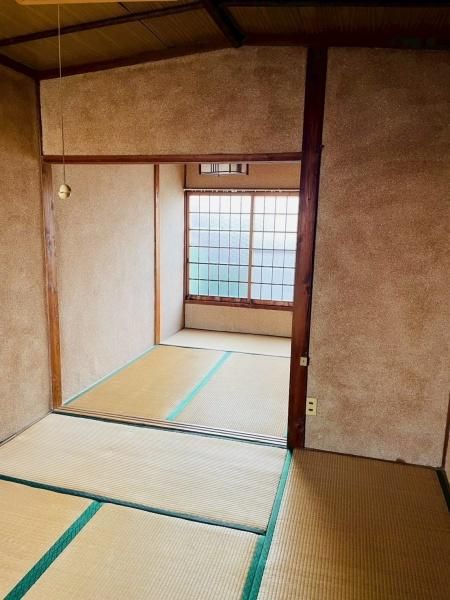 2.8 Million Yen 3K Terrace House for Sale Near Fujiidera Station - Thumbnail 2