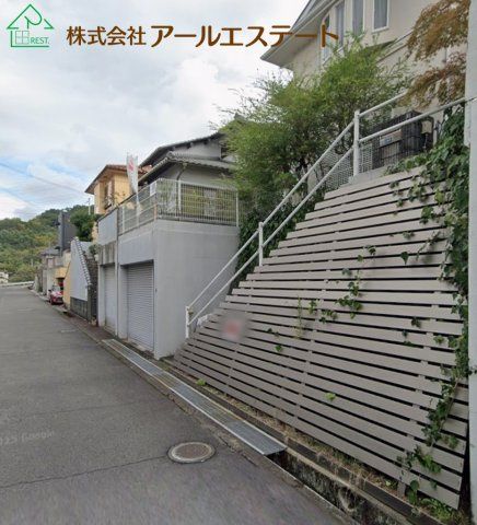 Renovated 4SLDK Wooden House on Elevated Land in Himeji - Thumbnail 3