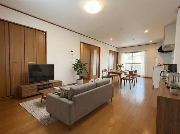 3LDK Steel-Framed House for Sale in Moriguchi, Osaka - Thumbnail 3