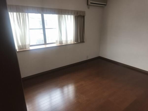 3SDK House for Sale in Yamashina Ward, Kyoto - 82.21 sqm - Thumbnail 4