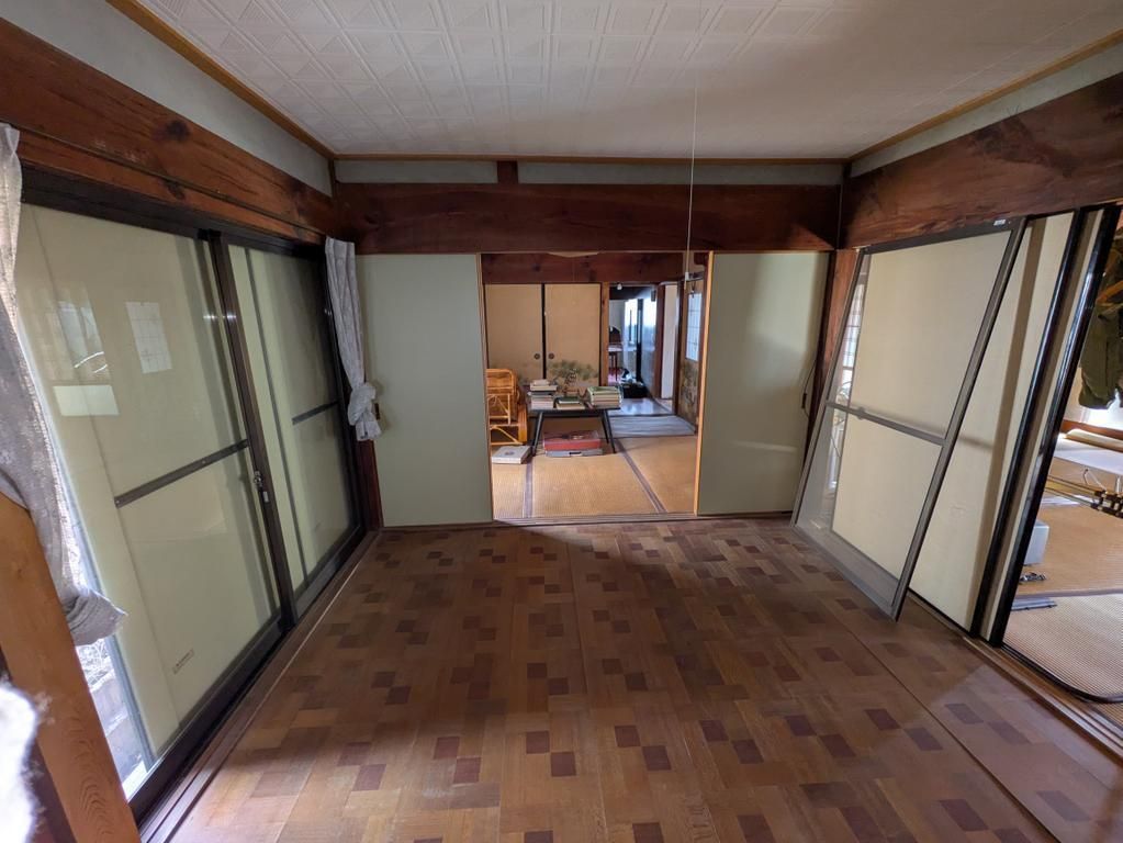 7DK House for Sale in Kinokawa, Wakayama - 132 sqm - Thumbnail 2