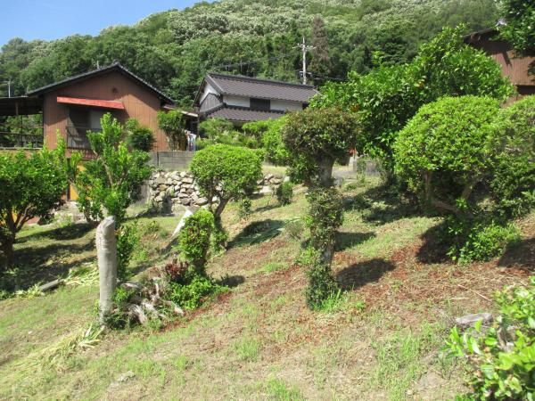Traditional 1900 Home with Orchard in Kasaoka - Thumbnail 2