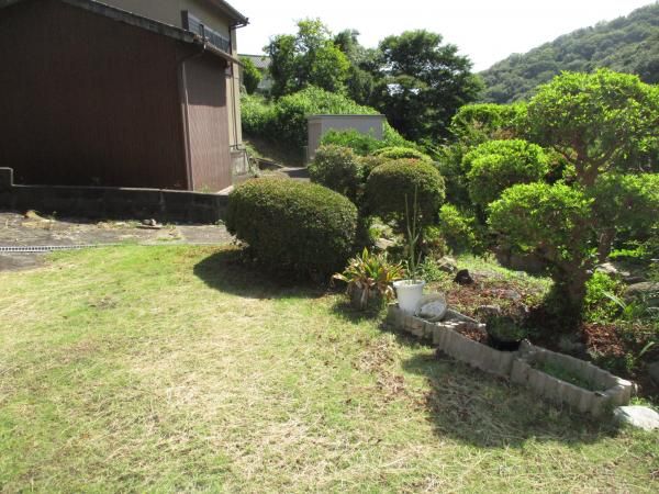 Traditional 1900 Home with Orchard in Kasaoka - Thumbnail 3