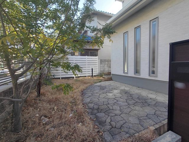 3SLDK House for Sale in Takarazuka City, Hyogo Prefecture - Thumbnail 4