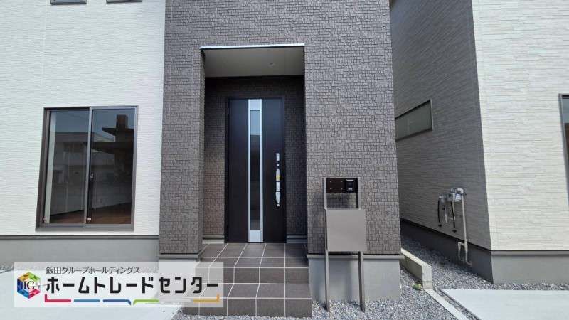 New 3LDK House in Tomigusuku, Okinawa | All-Electric & Barrier-Free - Thumbnail 4