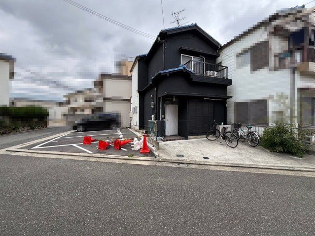 3DK House with Dual Balconies for Sale in Sakai, Osaka - Thumbnail 3