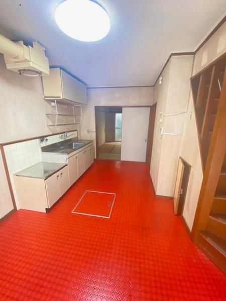 4DK RC House for Sale near Hirakata Koen Station, Osaka - Thumbnail 4