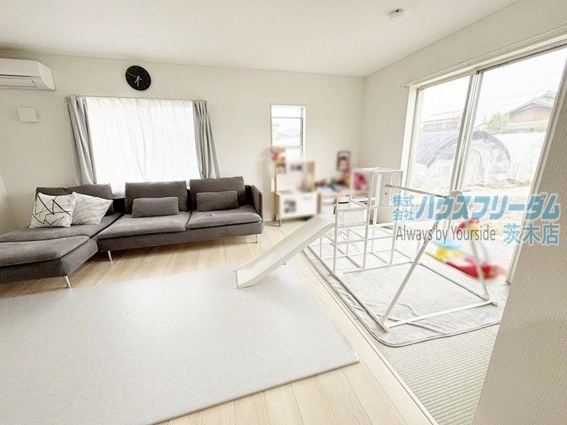 3LDK Detached House for Sale in Tondabayashi, Osaka - Thumbnail 3