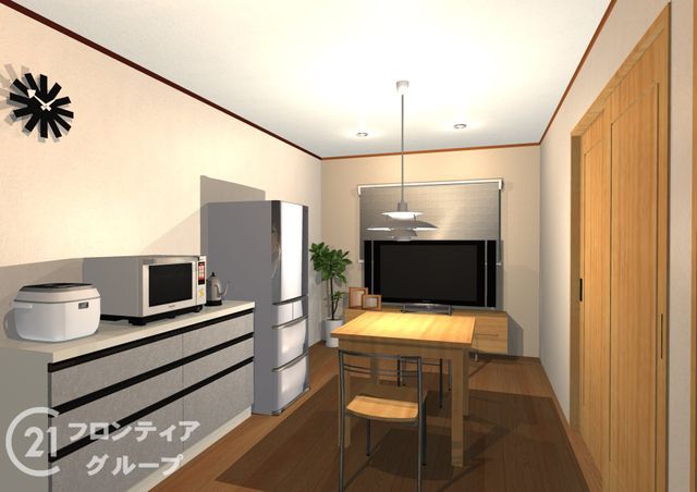 4LDK Family House with Renovations in Neyagawa, Osaka - Thumbnail 2