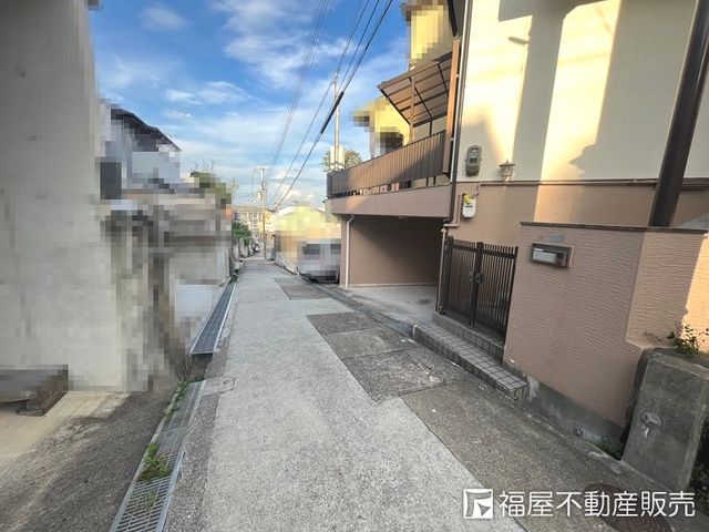 5SLDK House with Basement & Parking for 3 in Kobe Hyogo Ward - Thumbnail 2