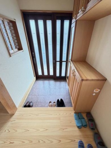 3LDK House Near Kamayama Station in Wakayama City - Thumbnail 2