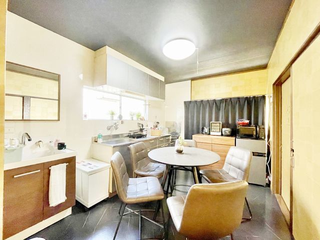 2LDK House for Sale in Fushimi-ku, Kyoto City - Thumbnail 3