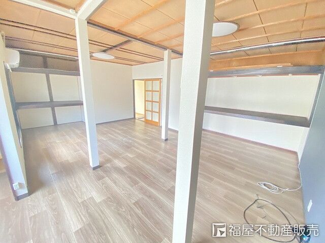 Renovated 2DK Wooden House for Sale in Kadoma, Osaka - Thumbnail 4