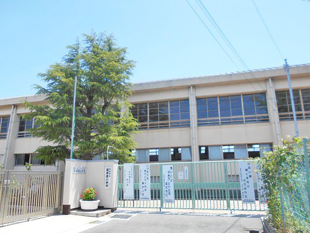 3LDK Terrace House for Sale in Amagasaki, Hyogo - Thumbnail 3