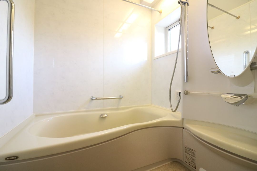 2LDK Detached House for Sale in Kobe's Kita-ku, Hyogo - Thumbnail 4