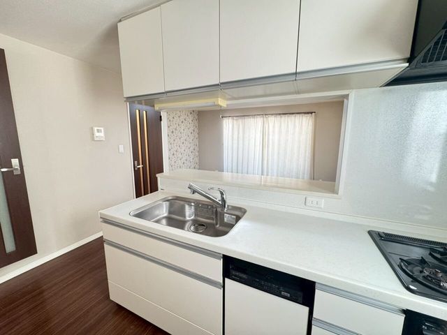 4LDK Detached House for Sale near Oowada Station, Kadoma - Thumbnail 3