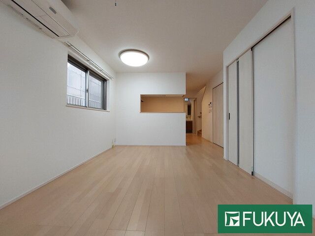 3LDK Detached House in Takarazuka, Hyogo - 31.8M Yen - Thumbnail 2