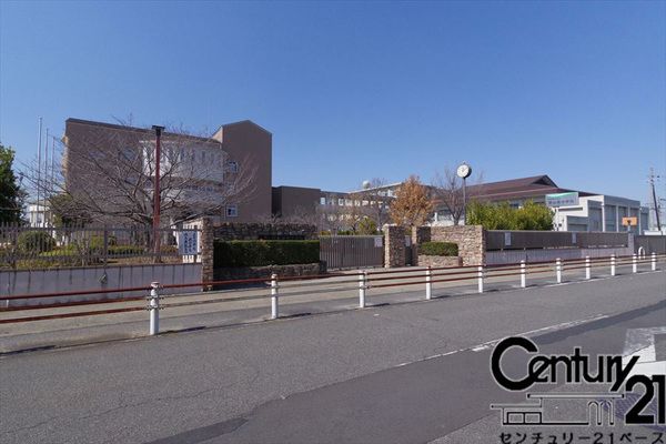 5DK House for Sale in Yamatokoriyama, Nara – 90 sqm - Thumbnail 3