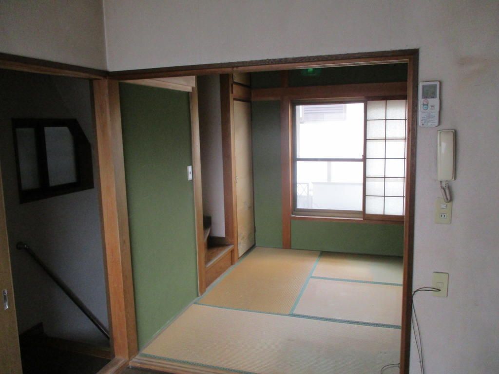 3DK House with Parking for Sale in Hirano, Osaka - Thumbnail 2