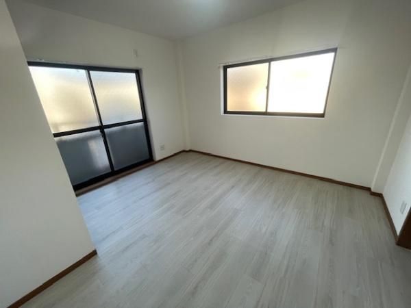 Renovated 3LDK House Near Hirano Station, Osaka - Thumbnail 3
